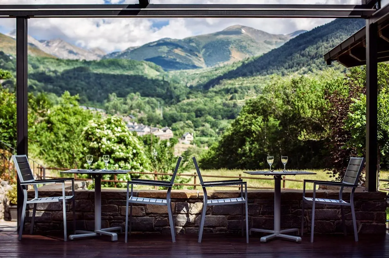 Hostal La Placa Erill la Vall Guest house