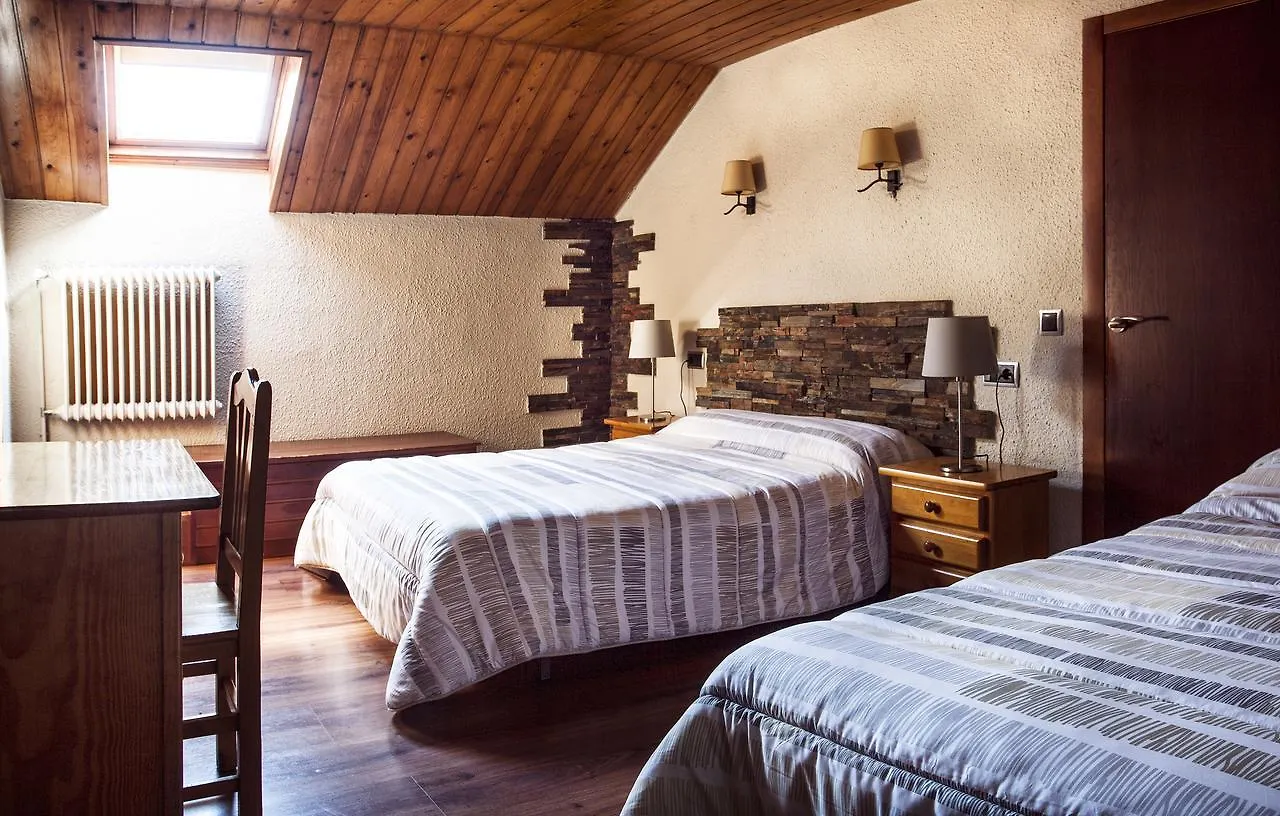 Hostal La Placa Erill la Vall 2*,  Spain